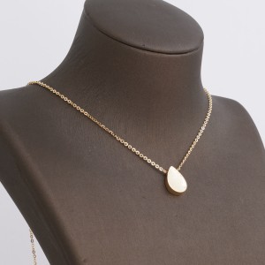 NK2329 عقد لير (ماريا)