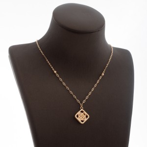 NK1695 عقد فيونا