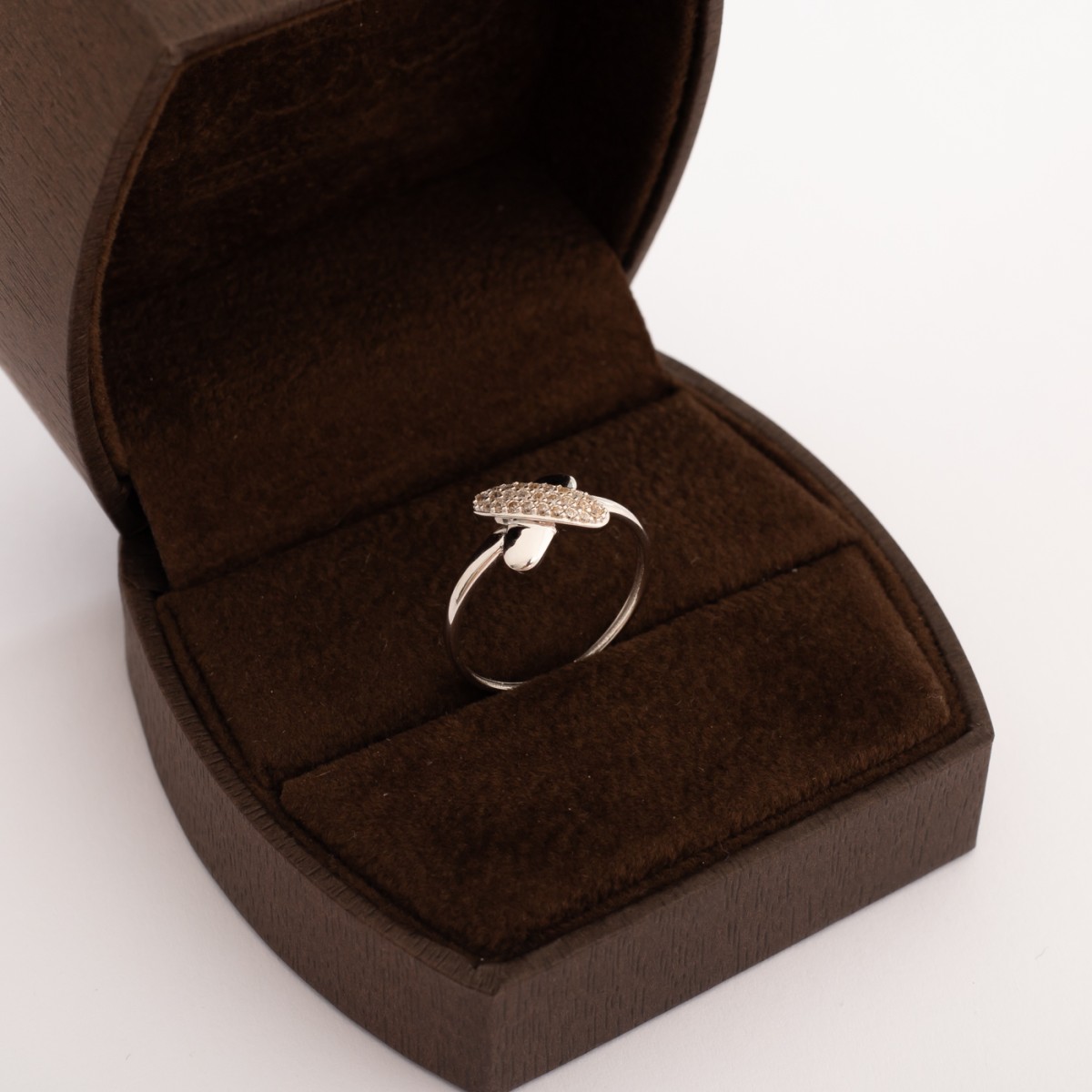 RN583 خاتم ميّار 
