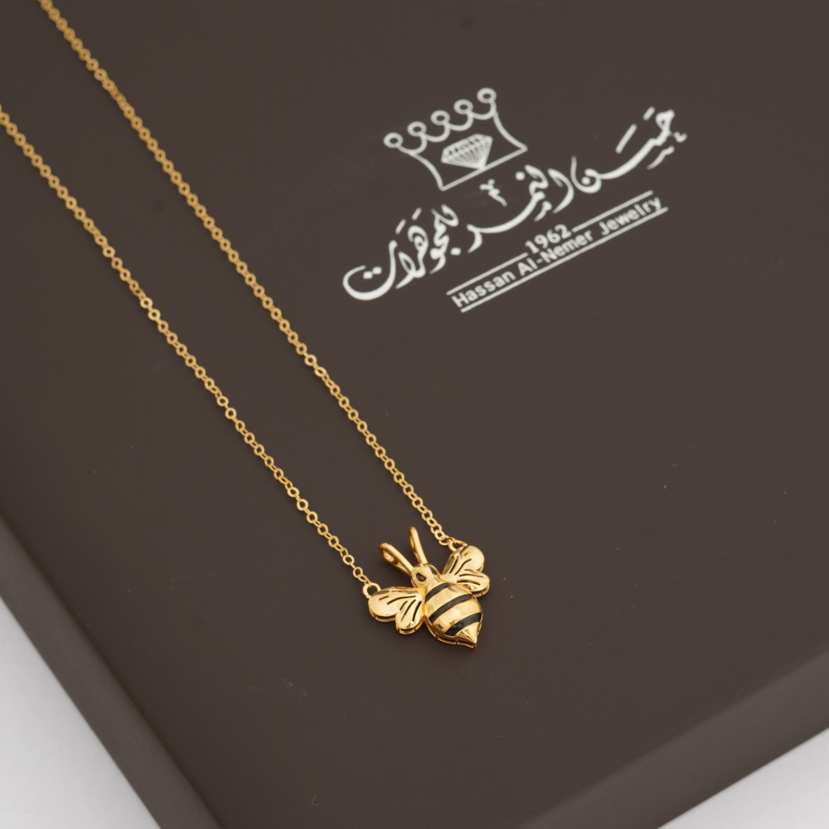 NK2350 عقد النحلة