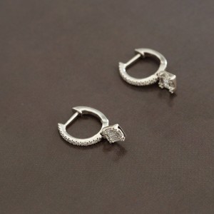DER99 مونك (حلق الماس)