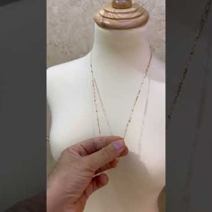 NK1843 عقد ديلا روب "دونا"