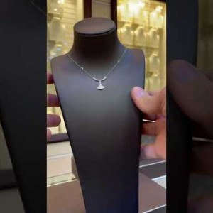 NK1794 عقد كاشيك (اليس)